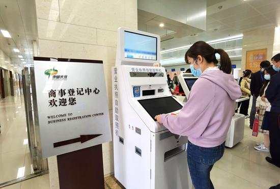 聚焦荆楚脉动 央地媒体联合采访，解码湖北互联网信息服务新篇章